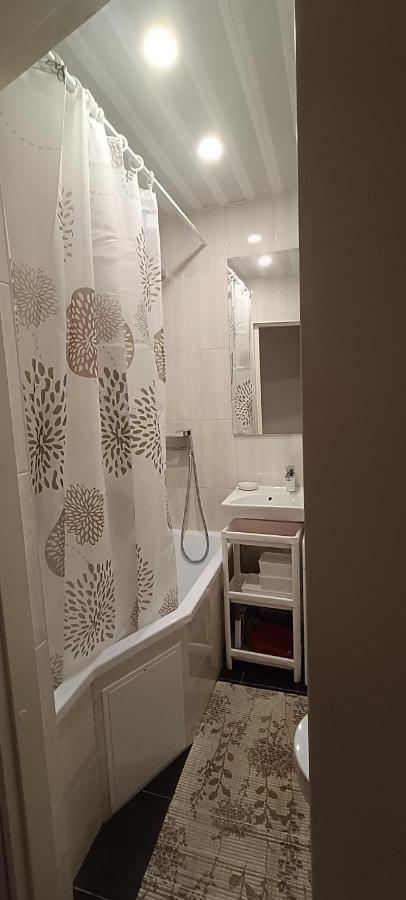 Apartamento Narvacenter 2, Рядом С Границей Exterior foto